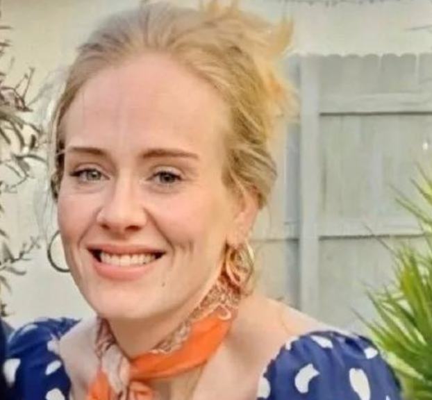 张雨绮|走丰腴路线的张雨绮突然瘦成筷子？和小8岁男友合体官宣，生图反倒惊艳