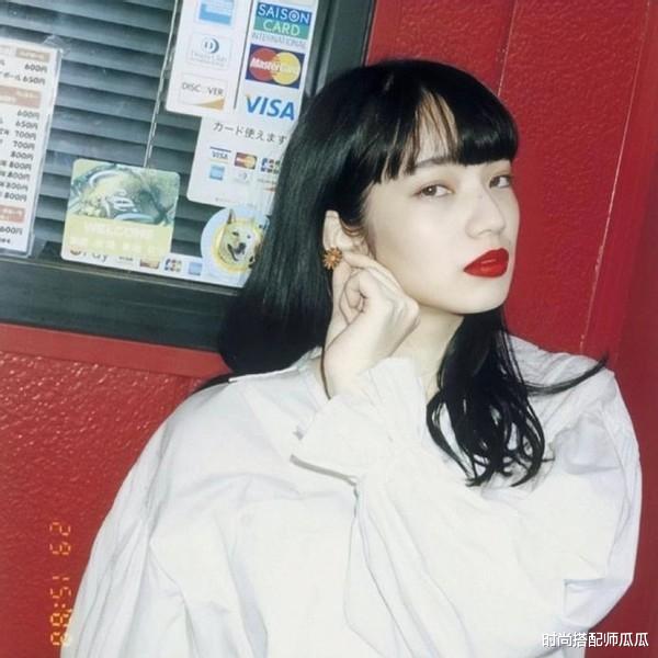 短发|?女人过了40岁，求求你别留这4款“显老发型”了，像大妈还伤发