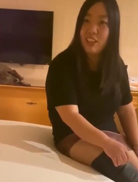 |“那我走”事件男主现身,否认照片P图,称女主至少40岁