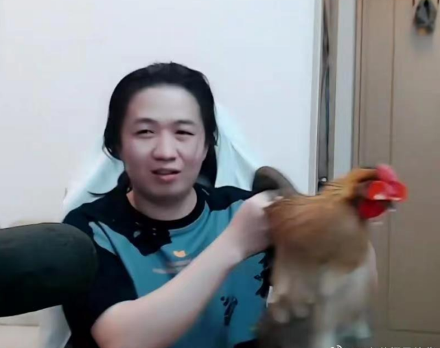 张大仙|秀豆登上巅峰第一，赖神也在冲第一，看到营长的分数赖神懵了：怎么华哥打到这分数了？