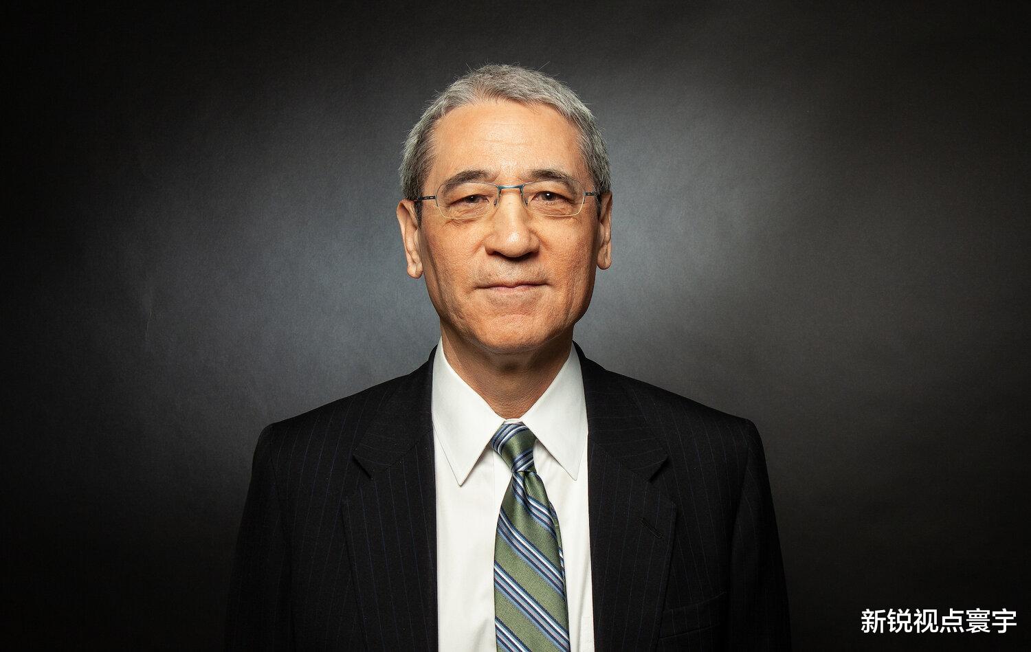 美国|掩护中国崛起，成功将美国带进沟里，这位“战忽局副局长”不简单