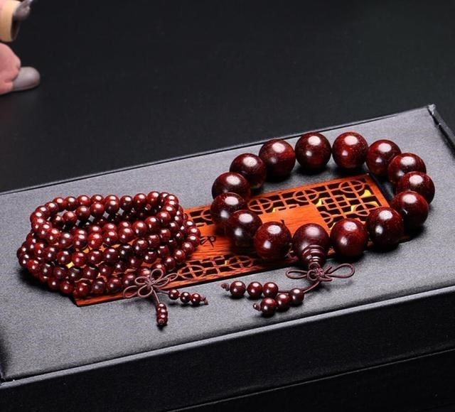 银元|小叶紫檀很难玩吗？“6盘5不宜”，概括了小叶紫檀的盘玩和保养！