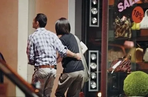 关之琳|59岁关之琳自曝退休生活：「无性无爱」住5亿豪宅，单身又有钱，太tm爽了！