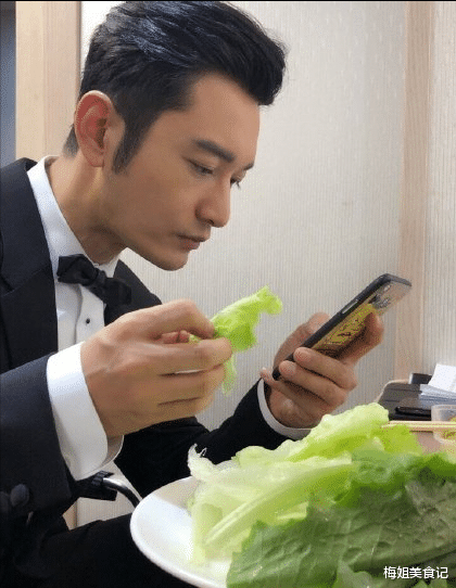 减脂|黄晓明一个月瘦25斤，看完他的减脂餐，网友：这么吃不瘦才怪