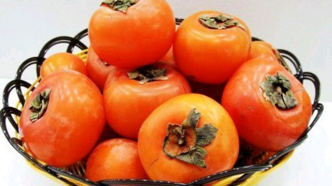 老姚说健康|夏天,除了西瓜,脾胃虚寒的人还要少吃这4种水果,容易脾胃不适