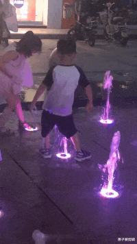 千万别在手机上搜索见不得人的东西!真的是太尴尬了...