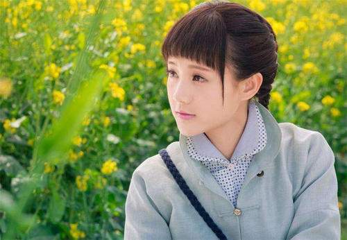 冯绍峰|她是赵丽颖的替身，趁颖宝怀孕期间狂拍15部女主，如今是当红小花