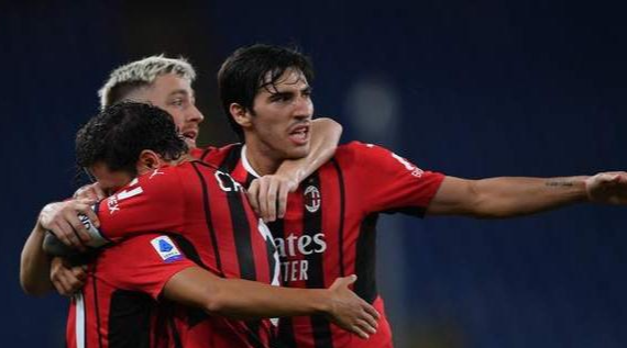 小洲话育儿|意甲第一轮简评：尤文需要变化，两支米兰球队和罗马战术变化明显