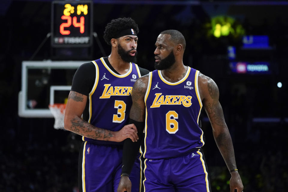 詹姆斯·哈登|媒体评NBA现役10大双人组合：杜兰特哈登居首，健康詹眉仍是前三