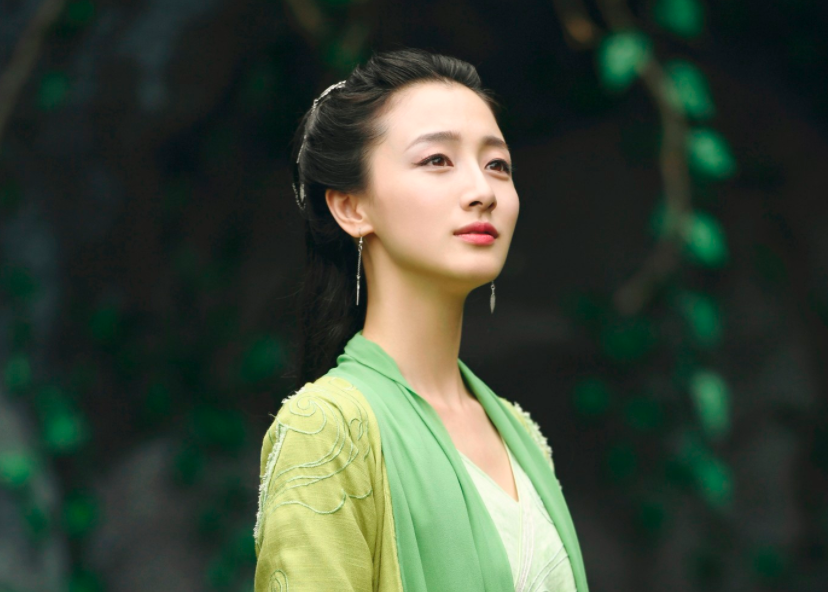 胡冰卿|唐人一姐胡冰卿,未曾大红,已经学会装腔作势