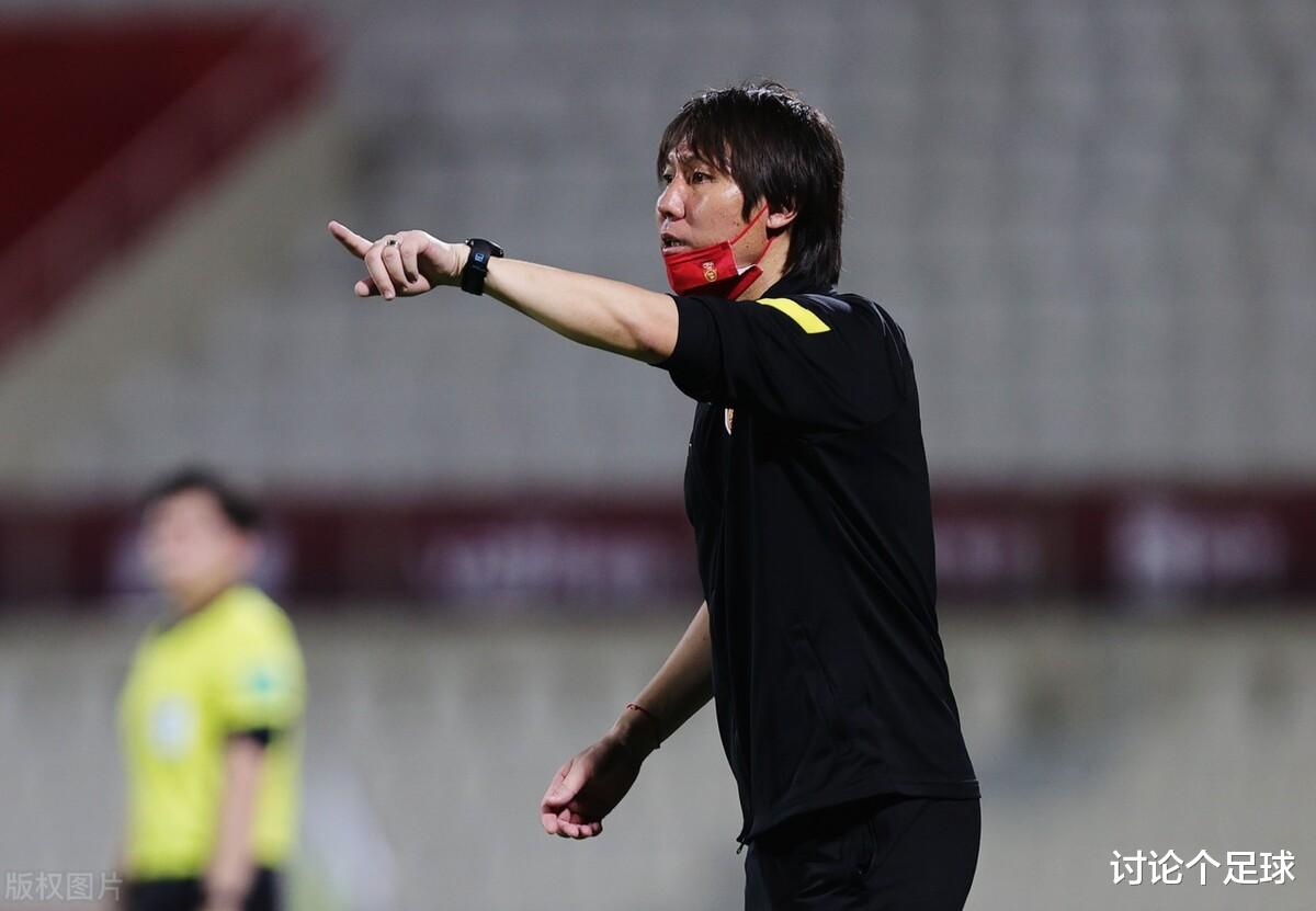 国足|国足2-0险胜菲律宾，李铁的执教能力备受质疑！三大问题急需解决
