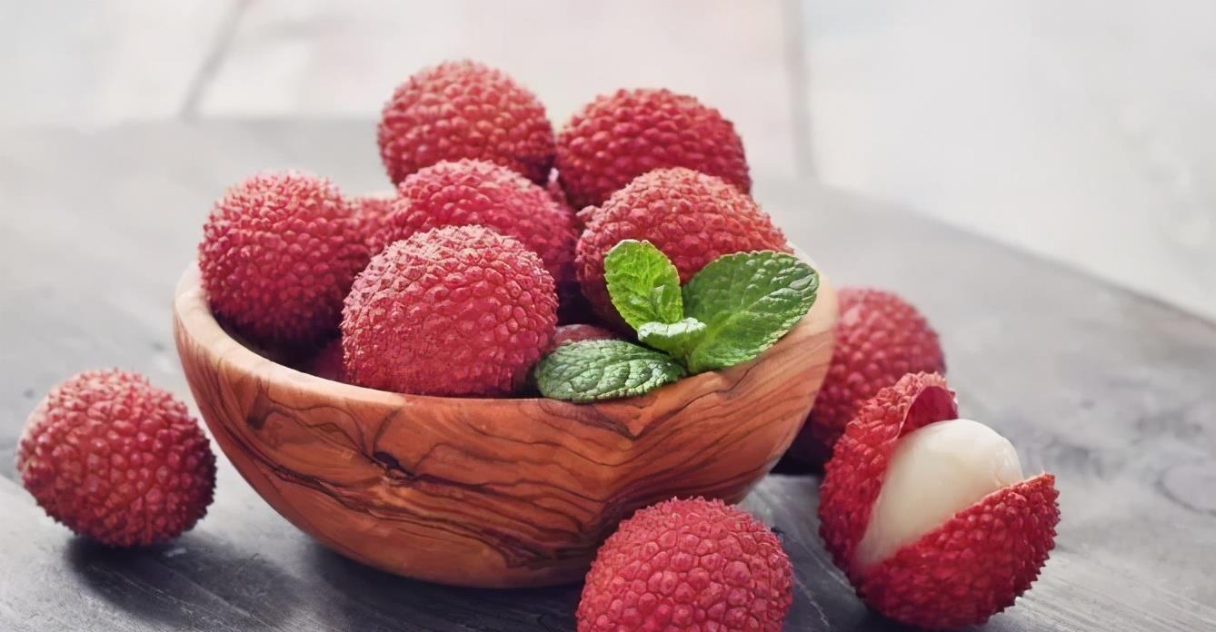 肝脏|甲状腺结节不能吃葡萄?提醒:这三种水果,再馋也不要贪吃