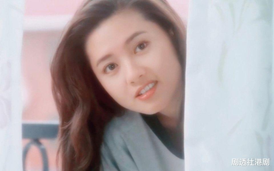 李丽珍|有意入行？55岁昔日港片女神女儿尽得妈妈真传，从青涩蜕变成熟路线