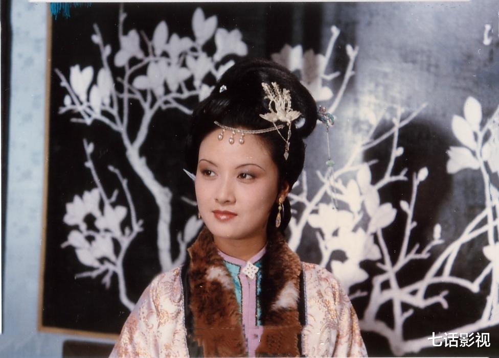 发型|国产小甜宠的元气少女，终于肯换发型了