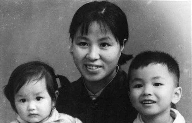 罗云熙|瞿颖：三度被男友欺骗，错爱张亚东11年，45岁甘做后妈