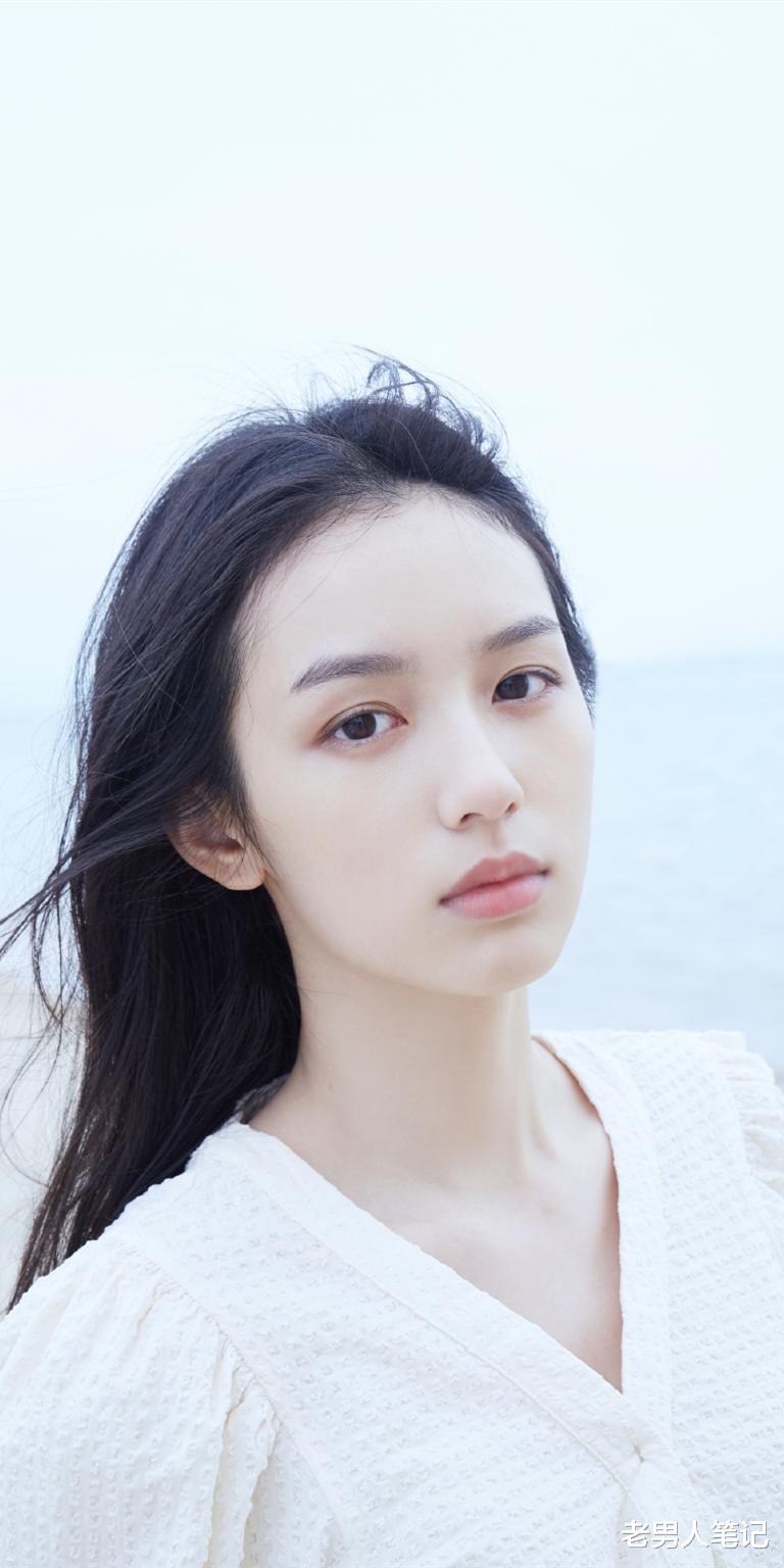 老男人笔记 周也壁纸，漂亮也子的旅行碎片，时尚不设限满满的复古清新味道