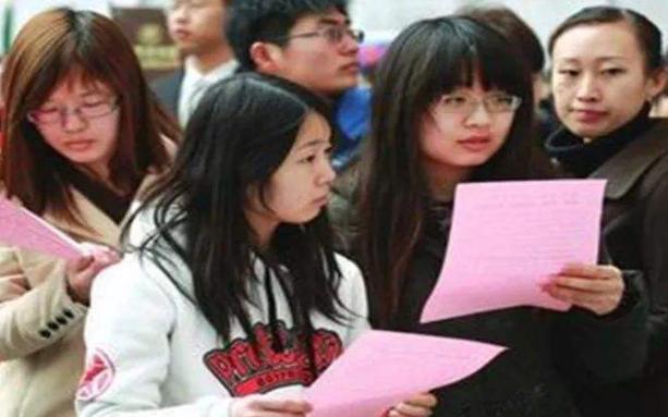 求职|大学生毕业后才发现，理科生求职时竟如此吃香，让文科生很扎心