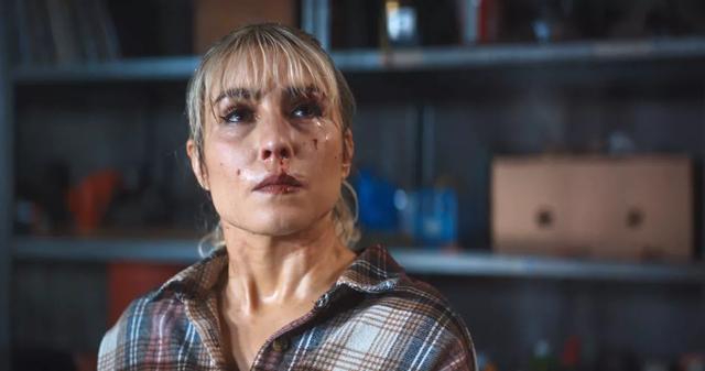 史密斯夫妇|从头到尾刺激了110分钟，这部就是年度最佳Cult片