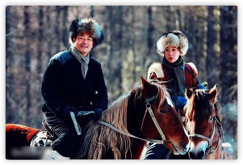 苗圃|44岁苗圃罕晒龙凤胎，继承母亲好基因打扮精致，曾赴美隐婚生子