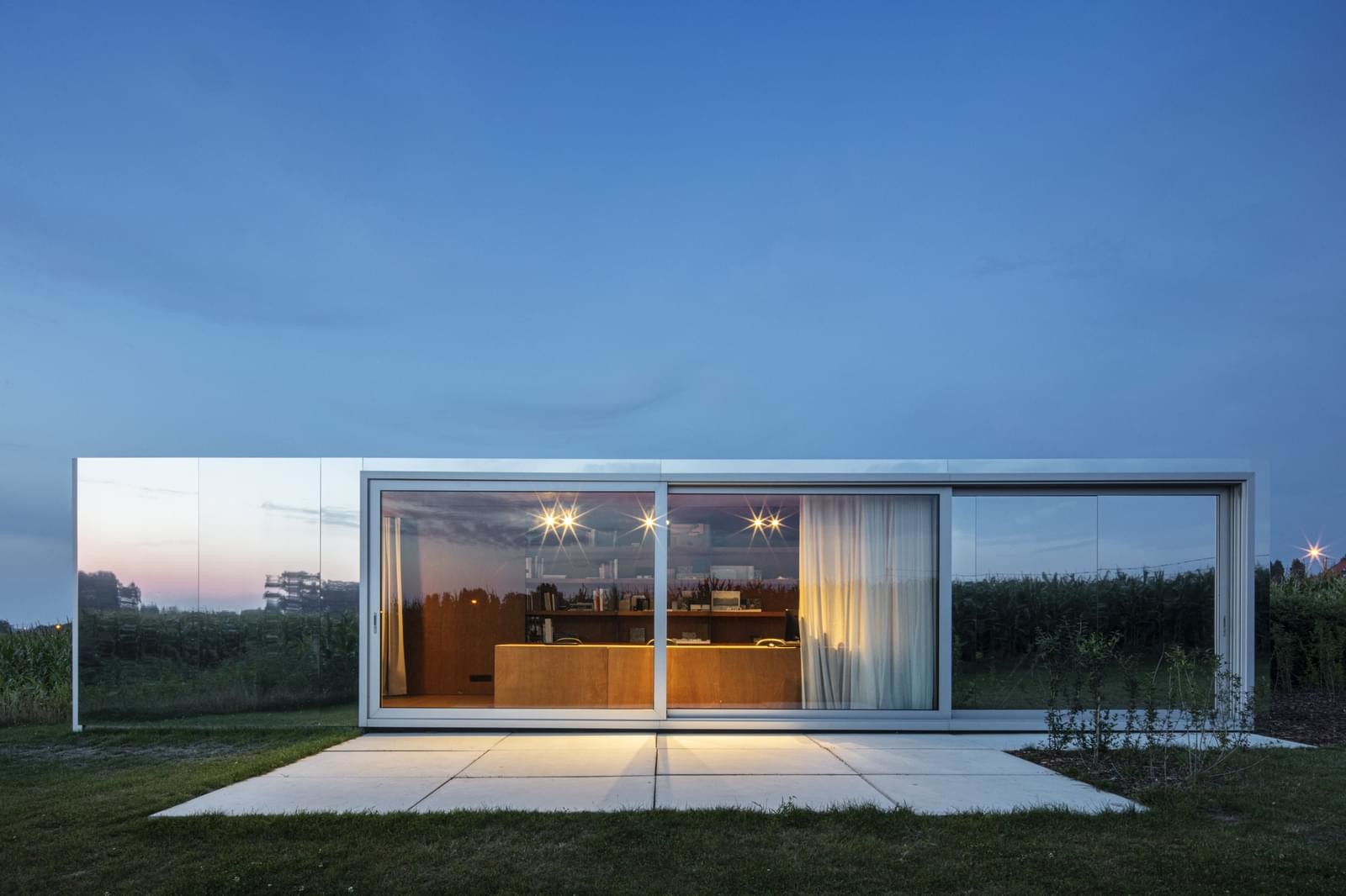 |Project Office | COTOOP Studio可移动办公室