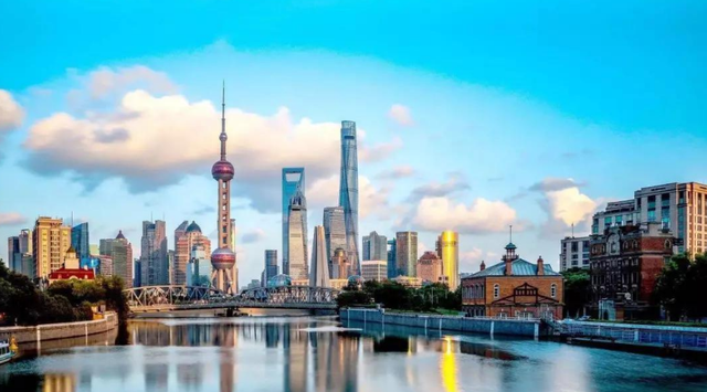 霍英东 “第二个香港”或已浮现？霍英东投资60亿，许家印更是豪掷2000亿