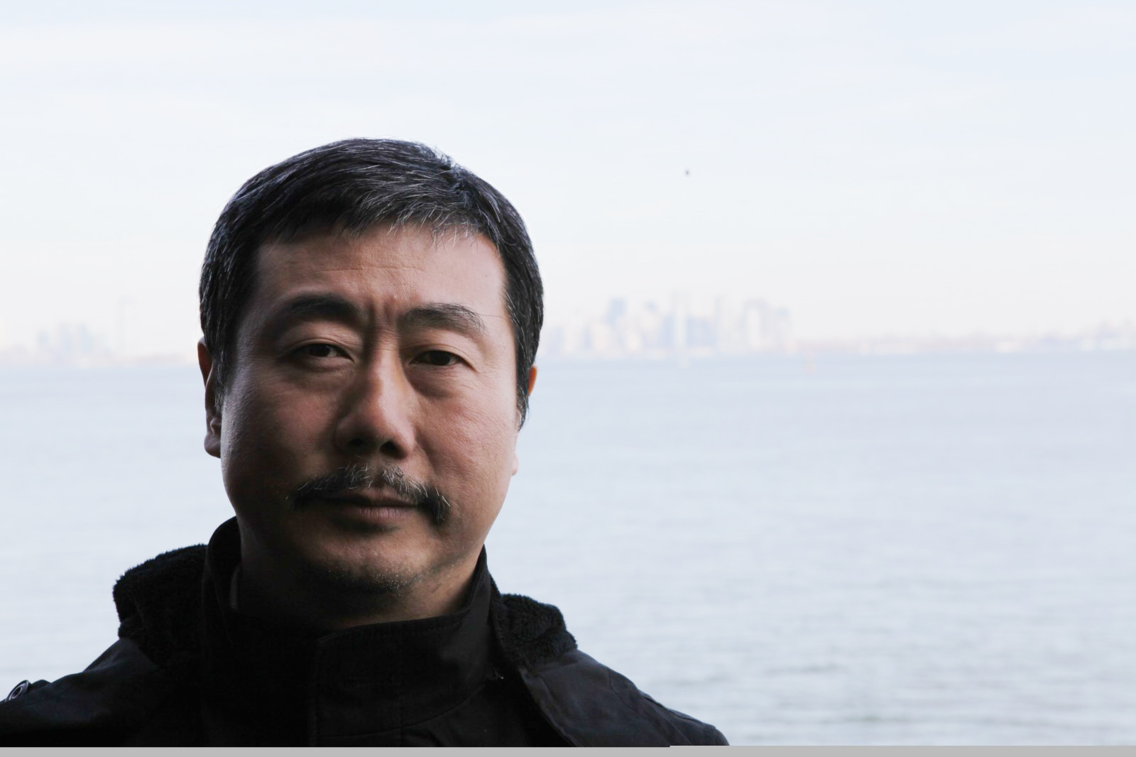 方宏进|著名主持人方宏进：最红时离开央视，后抛妻别女，现在过得怎样？