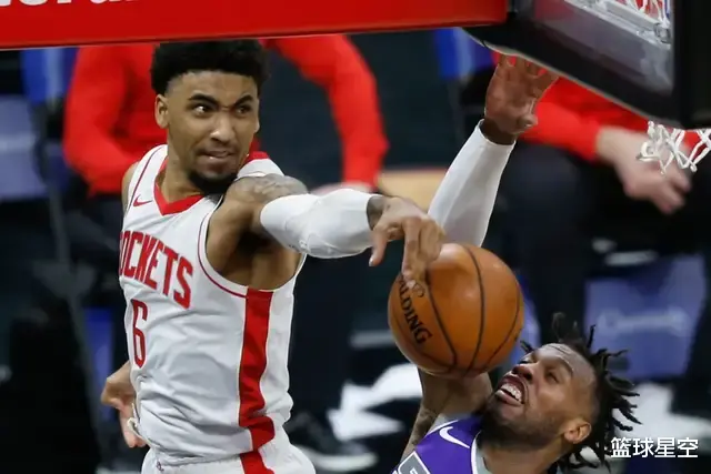 火箭队|火箭内部选秀计划曝出！球员去留及合同问题摆上台面，沃尔戈登等老将会何去何从？