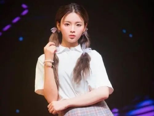 鞠婧祎|5位演技拉胯的明星,鞠婧祎只负责美,刘亦菲曾被吐槽“面瘫脸”