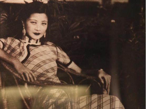 张庭|她的生命定格在25岁，死后30万人为她送葬，葬礼现场还有7人殉情