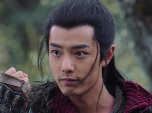 肖战|肖战喜迎新开端！他踏破荆棘成功走向新起点，为圈层增添光彩