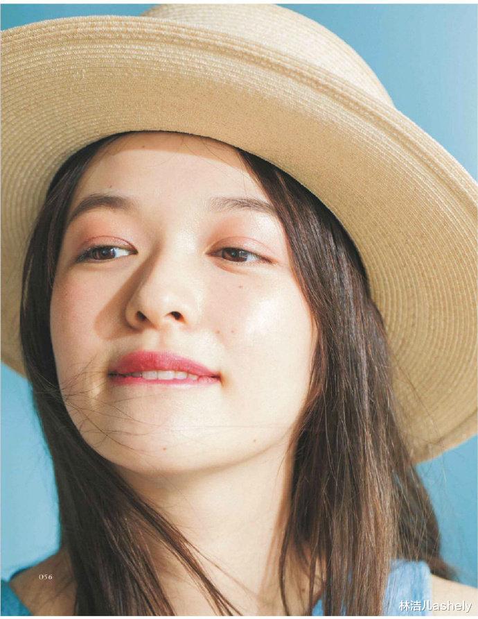 眼影|单色眼影能放大双眼？森绘梨佳的显嫩“日杂妆”，白鹿徐璐都在画