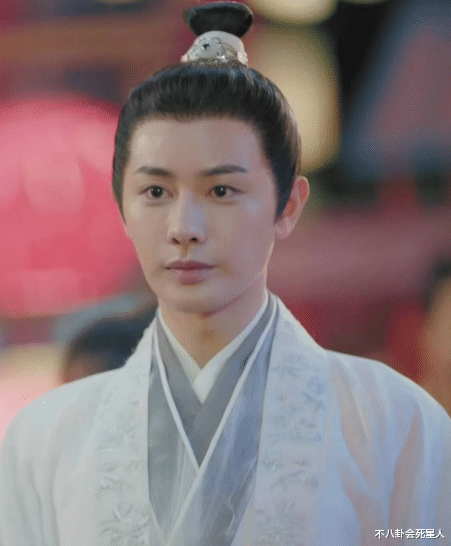 女心理师|娜扎紧缩的鼻子，古天乐割的眼皮，这6位明星的动脸医生，快避雷