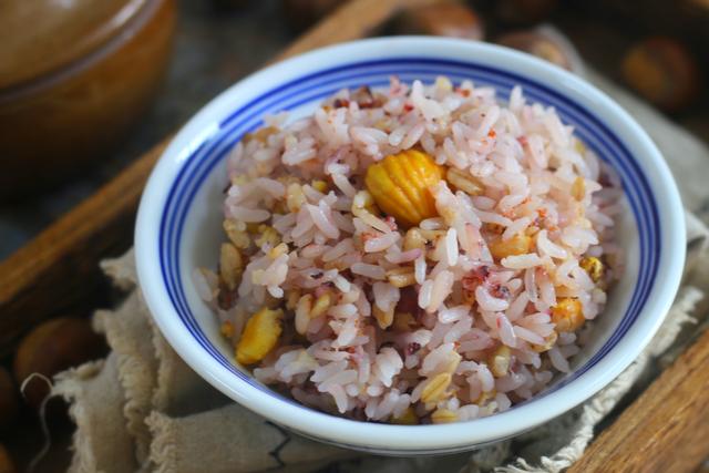 板栗|秋冬的饭这样煮，营养均衡，不用担心体重悄悄涨