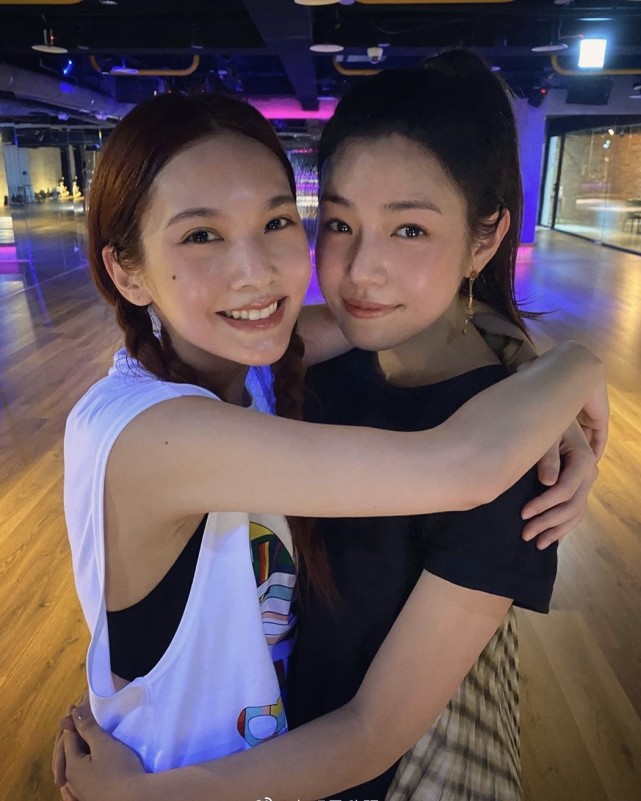 尹正|不抢男友、不插刀，这5对女星人前不卖闺蜜人设，人后却是真姐妹