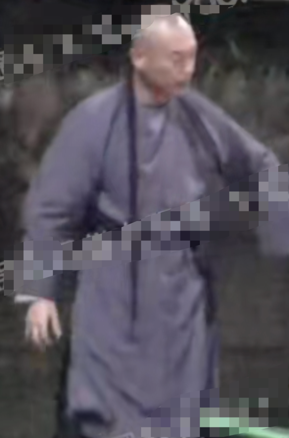 杜旭东|37岁朱亚文戏中古装造型曝光！头顶油光锃亮，长辫长达近1米