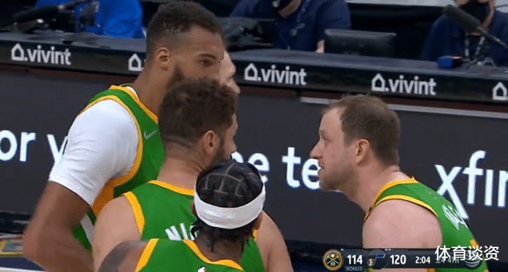 约基奇|48+8！32岁悍将创奇迹，三分11中8如库里附体，打爆约基奇坐稳联盟第一