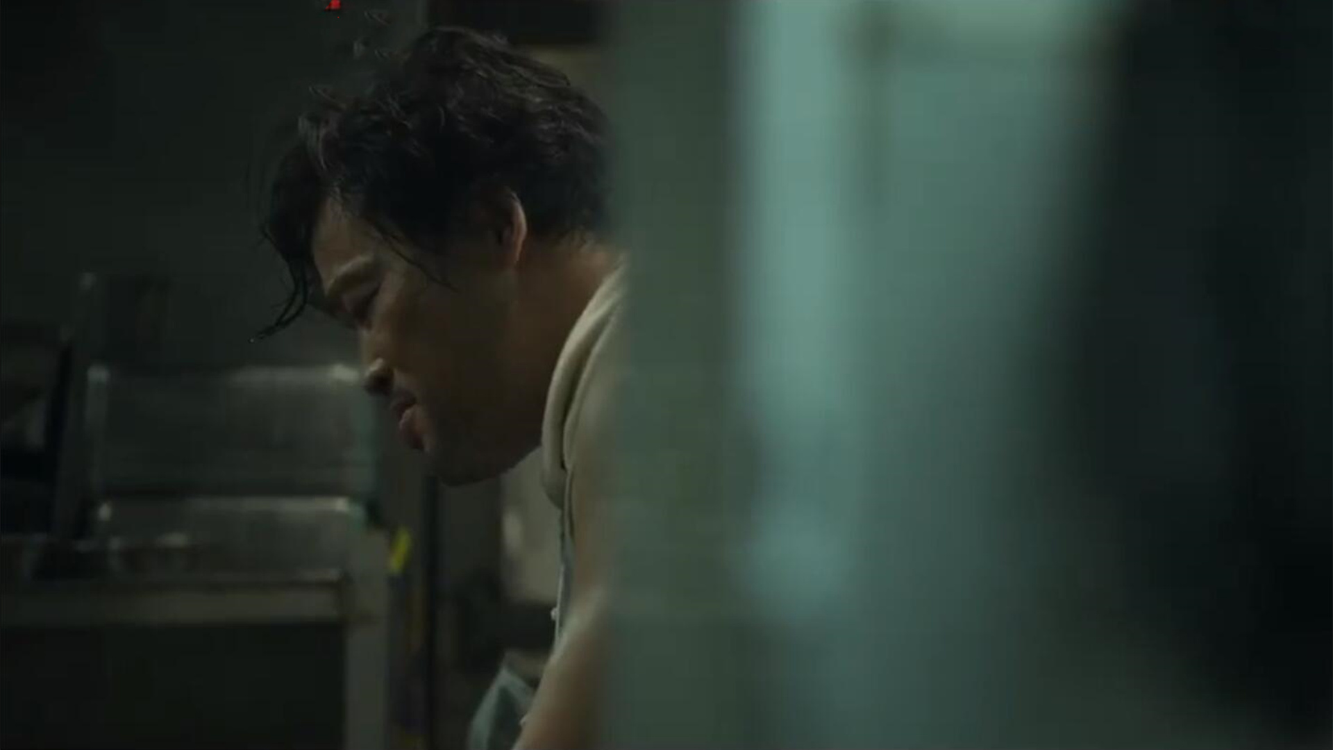 特里斯坦·汤普森|《怒火重案》的删减片段，荃叔丢了工作之后，沦落到帮老婆卖烤鸭