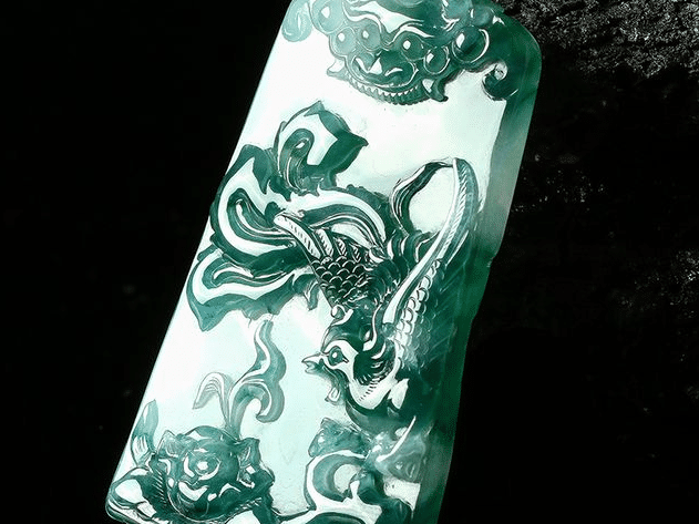 翡翠|投资翡翠要谨慎，出手翡翠更要慎重，仅凭一腔热血远远不够