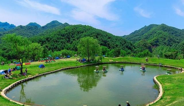 写字的黄小骨 逃离都市，回归自然！北京这一旅行地，地处深山，可呼吸新鲜空气
