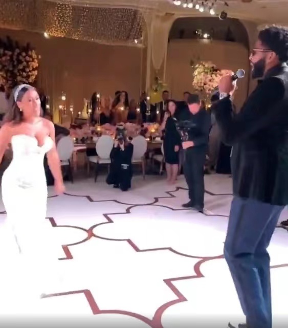 安东尼·戴维斯|浓眉大婚现场曝光：詹威上演古惑仔，考神化身歌星，新人深情对唱