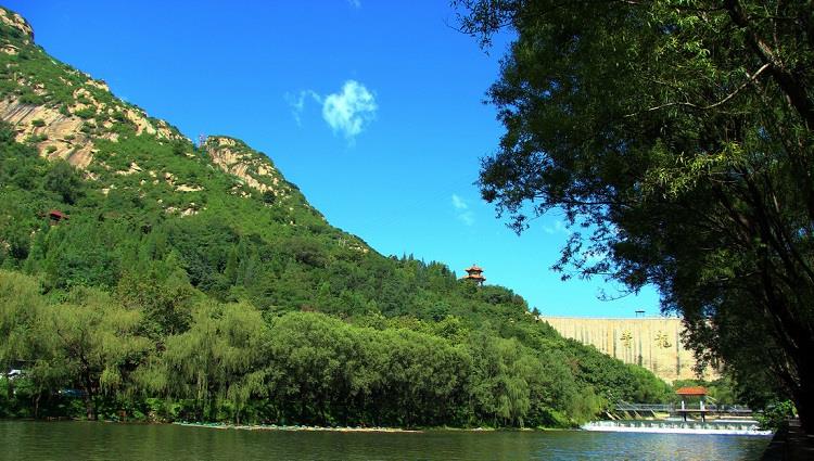 奶球妈咪聊|小长假调休安排出炉，这份蹦极攻略请您接收！