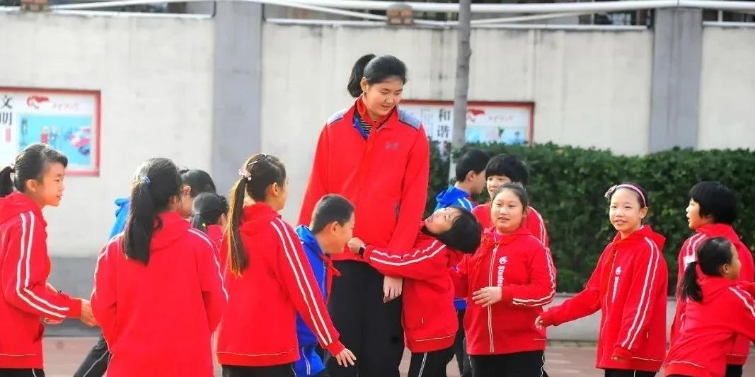 一顾相思|她被称为“女版姚明”，未来可以带领女篮夺得世界冠军，她是谁？