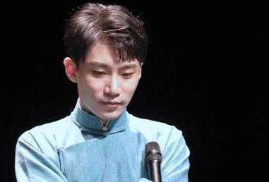 王鸥|王鸥与何九华疑似在谈恋爱,不仅用同款手机壳,还一同参加婚礼