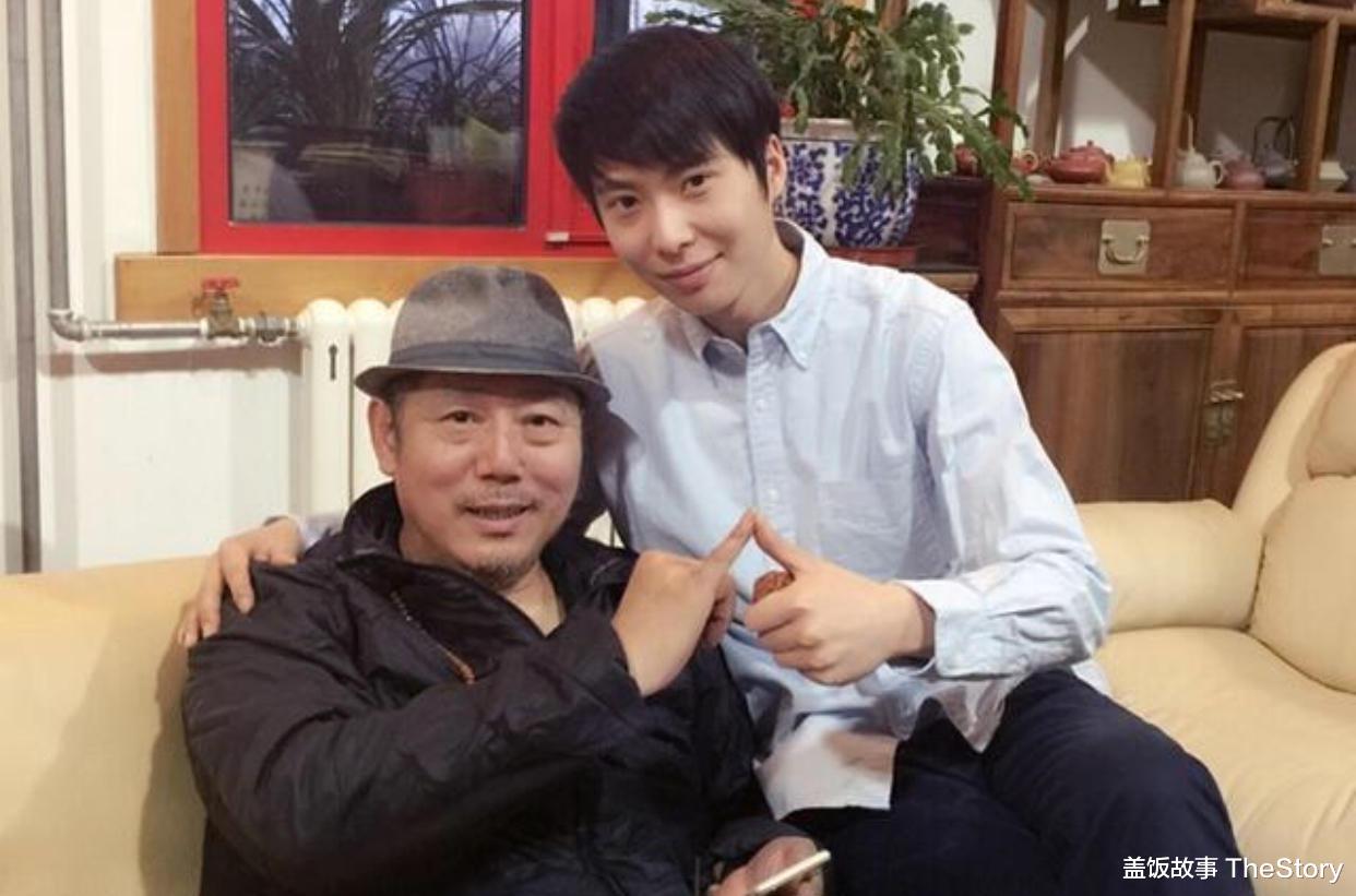 重案六组|守寡、整容、吸毒、老来得子，《重案六组》戏外比戏里精彩多了？