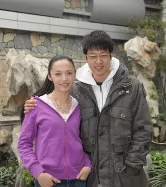 李坤城|突然离婚!国民夫妻撕破脸,双双出轨被抓包?