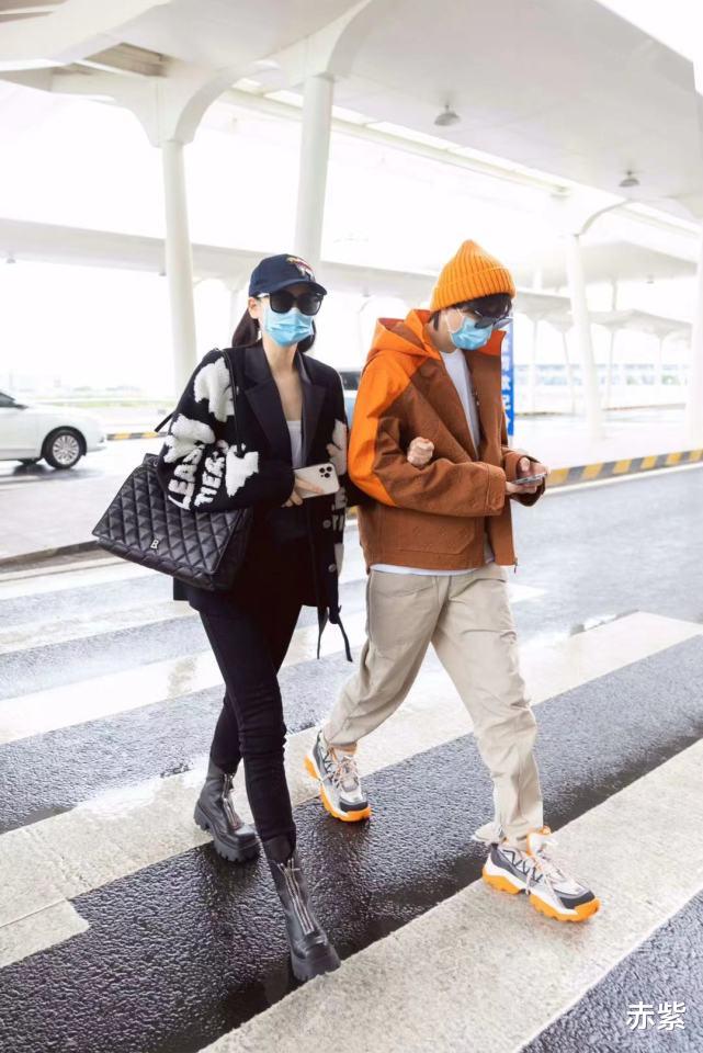 赤紫 冬季也能穿出保暖高级感，学戚薇夫妻俩的style，挺养眼