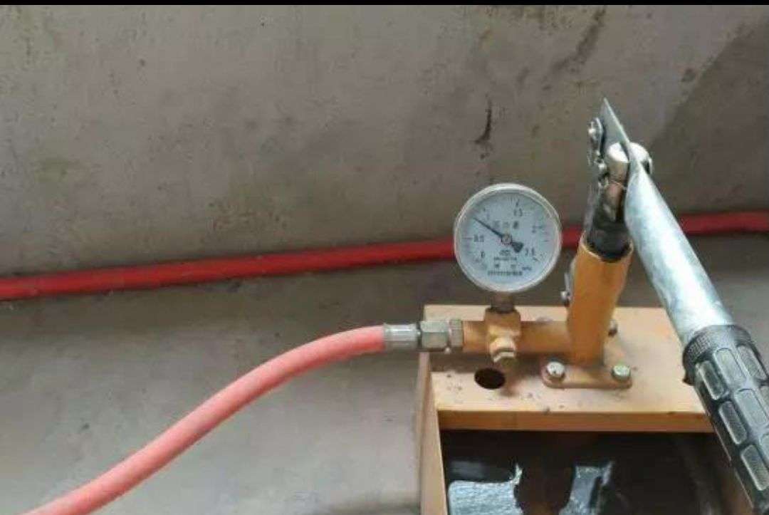 装修时水路改造没做好，入住后漏水使你怀疑人生