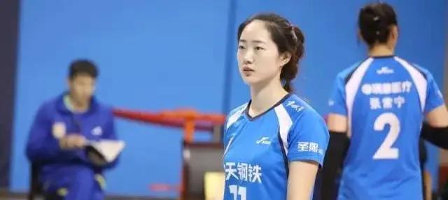 大门|国家队大门常打开，这些年轻小将机会很大，有的才16岁！