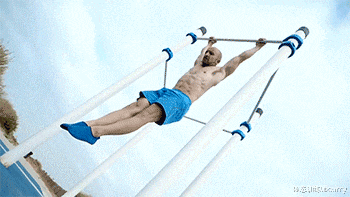 老年病|这么拉「引体向上」可能正在把背越练越废…