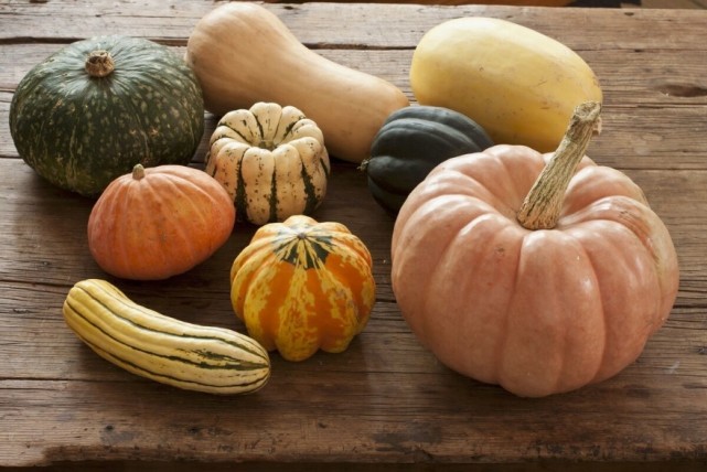 痛风|老年人为啥容易惹上脑梗？45岁后，2种蔬菜请舍得吃，让血管更柔软